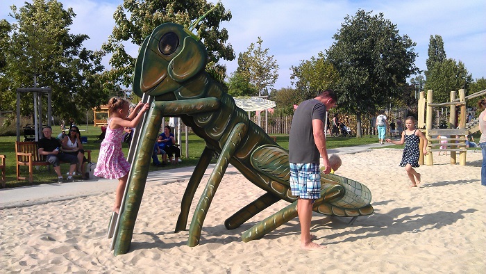Blumengaerten Hirschstetten - Insektenspielplatz