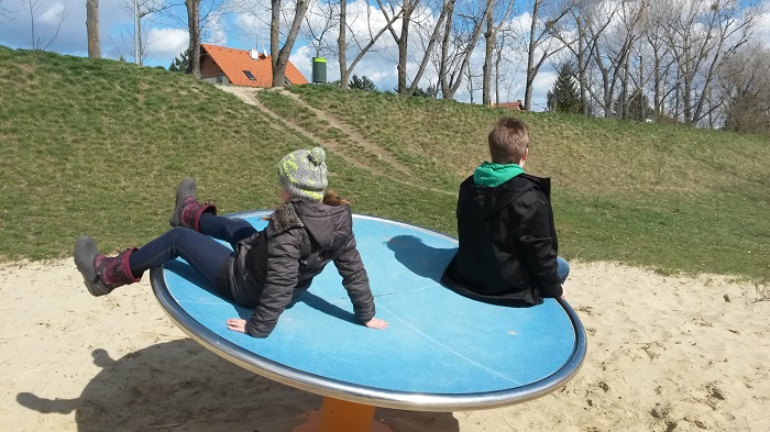 Spielplatz am Teich Hirschstetten